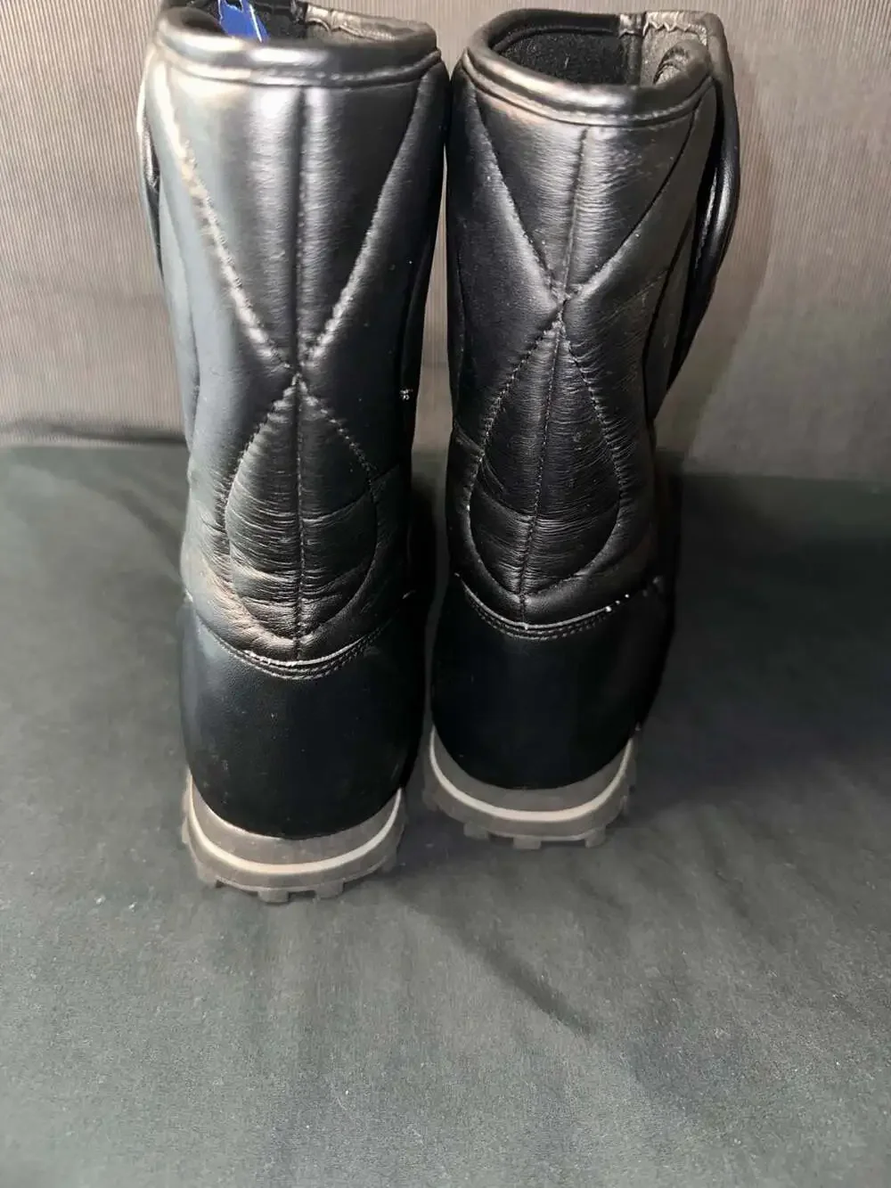 Ozark Trail sports black